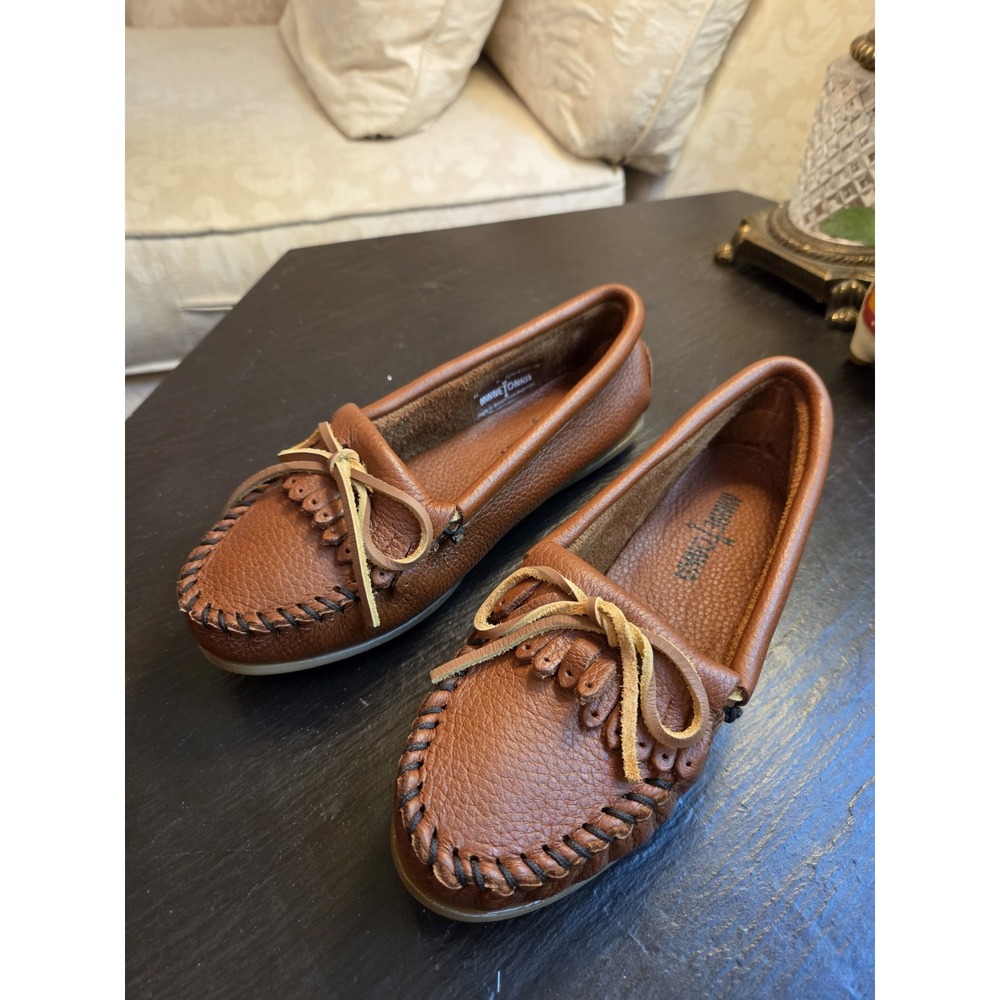 Minnetonka Women's Fringe Deerskin Driving Moccasins 68 Carmel Size 6 NEW!